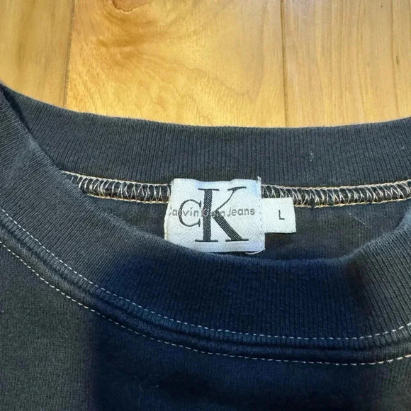 Vintage Calvin Klein Made in Canada Sweater - Picture 3 of 5